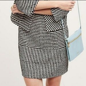 Anthropologie Black and White Striped Krista Boucle Mini Skirt • Size 0 🔴